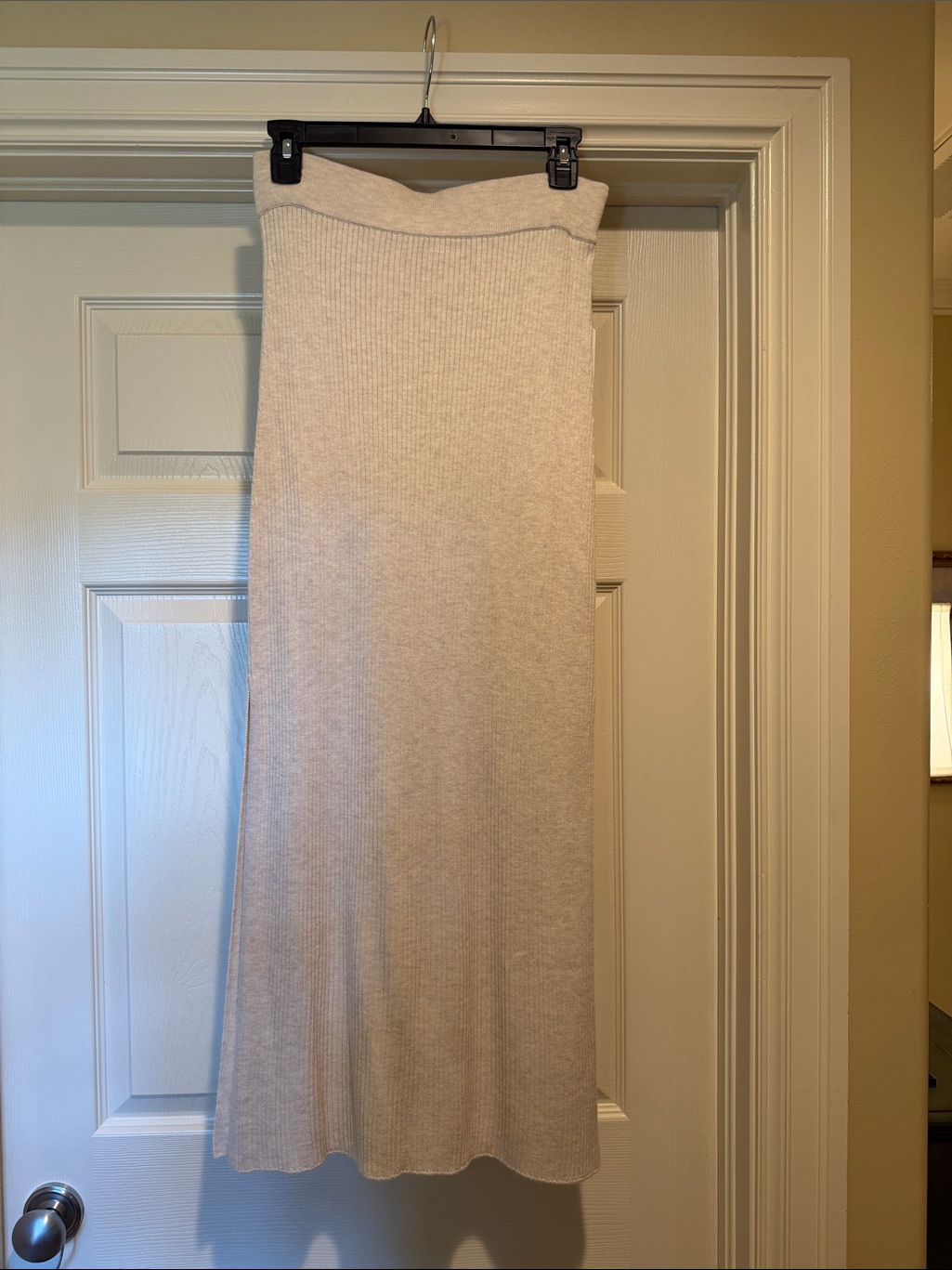 Splendid Cream Ribbed Maxi Skirt